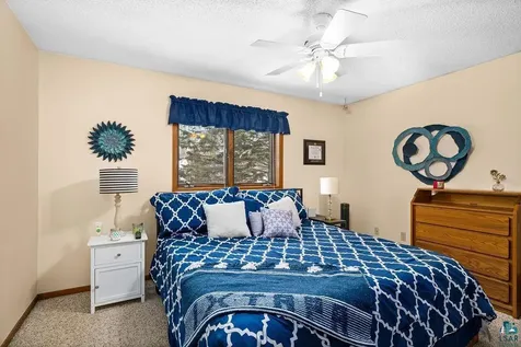3241 Commonwealth Avenue Duluth MN 55808