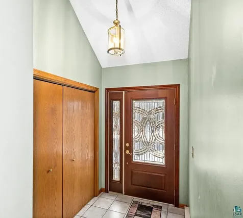 3241 Commonwealth Avenue Duluth MN 55808