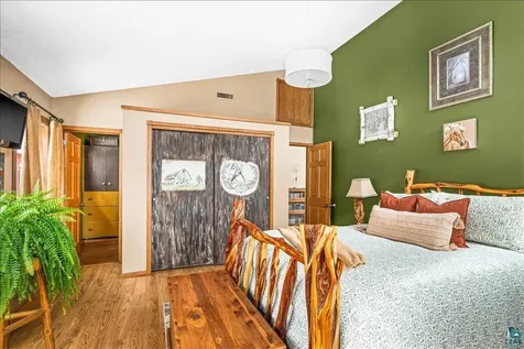 1404 County Road 4 Carlton MN 55718