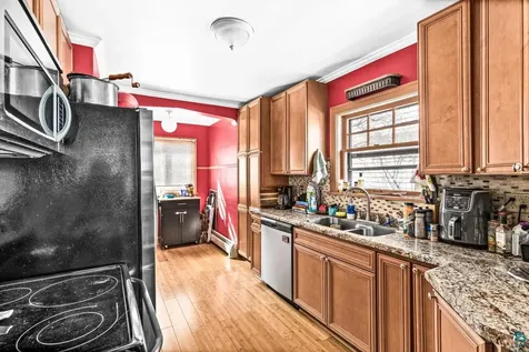 15 Snelling Avenue Duluth MN 55812