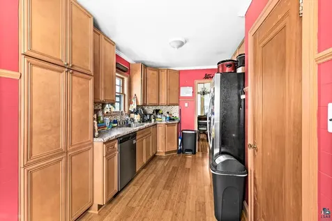 15 Snelling Avenue Duluth MN 55812