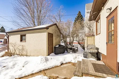 15 Snelling Avenue Duluth MN 55812