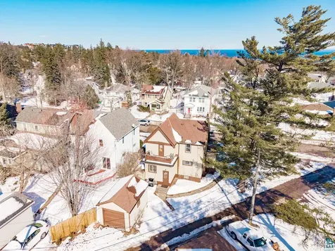 15 Snelling Avenue Duluth MN 55812