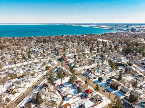 15 Snelling Avenue Duluth MN 55812