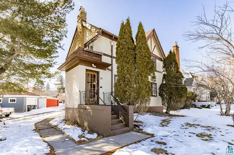 15 Snelling Avenue Duluth MN 55812
