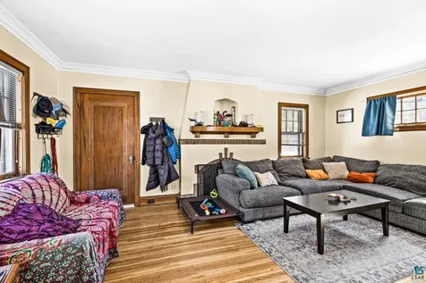 15 Snelling Avenue Duluth MN 55812