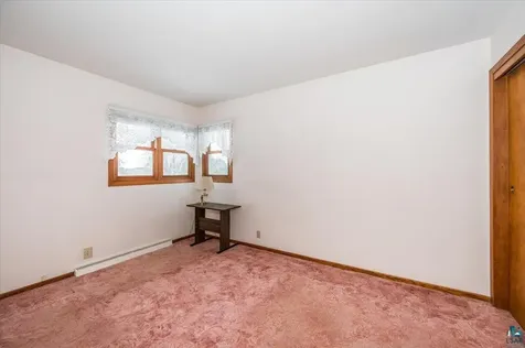 129 Artavia Street Duluth MN 55811