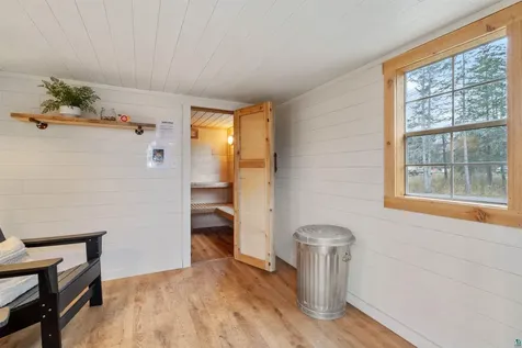59 E Riverside Road Esko MN 55733