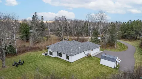 59 E Riverside Road Esko MN 55733