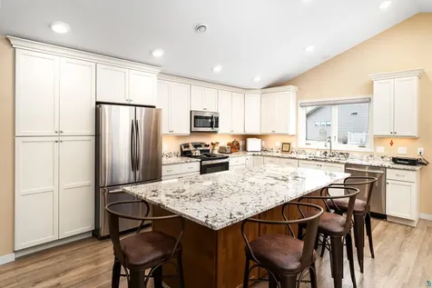 18 Amber Lane Esko MN 55733