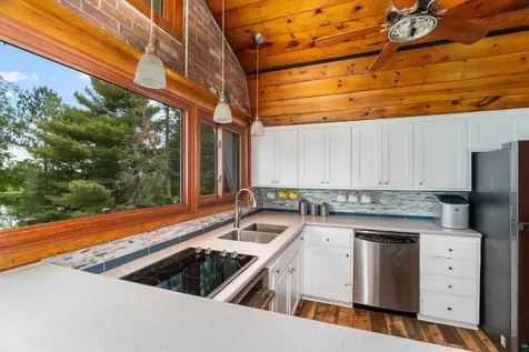 6618 Sumac Drive Duluth MN 55803