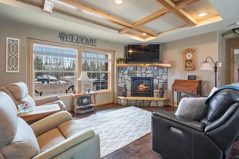 7282 Blackberry Lane Duluth MN 55803