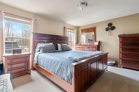 7282 Blackberry Lane Duluth MN 55803