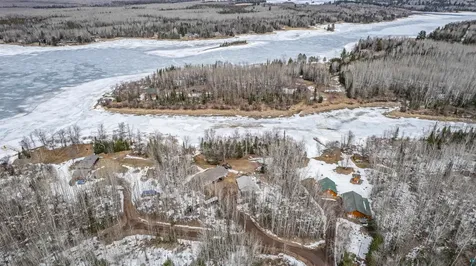 7282 Blackberry Lane Duluth MN 55803