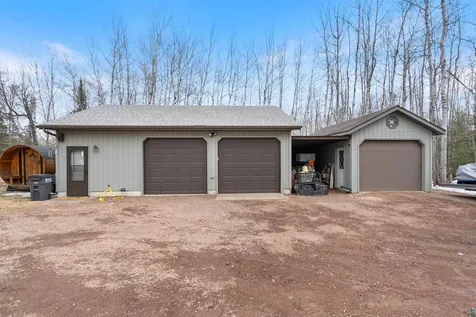 7282 Blackberry Lane Duluth MN 55803