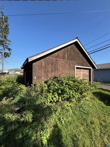 4031 E 2nd Street Superior WI 54880