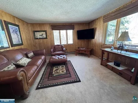 8519 Peterson Road Cook MN 55723
