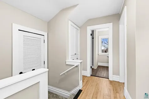 3916 W 4th Street Duluth MN 55807