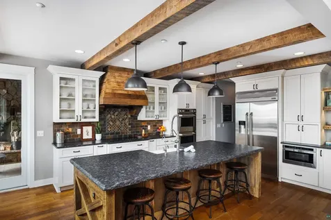 119 Montauk Lane Duluth MN 55804