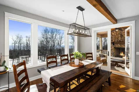 119 Montauk Lane Duluth MN 55804