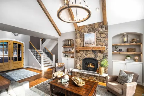 119 Montauk Lane Duluth MN 55804