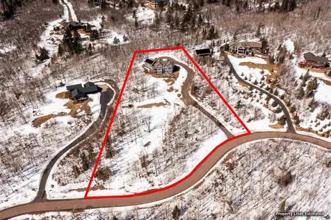 119 Montauk Lane Duluth MN 55804