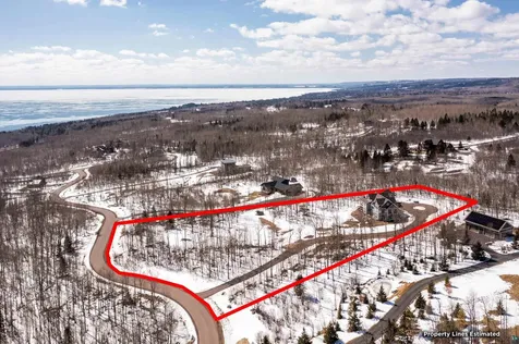 119 Montauk Lane Duluth MN 55804