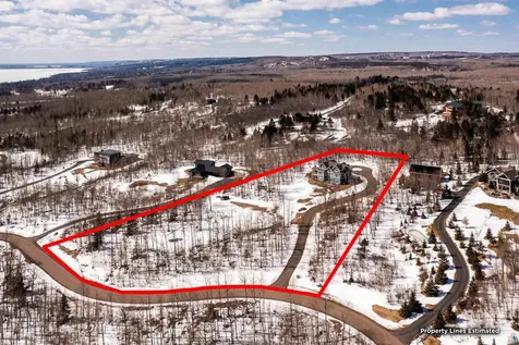 119 Montauk Lane Duluth MN 55804
