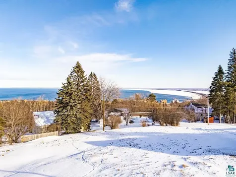 Xxx E 13th Street Duluth MN 55811