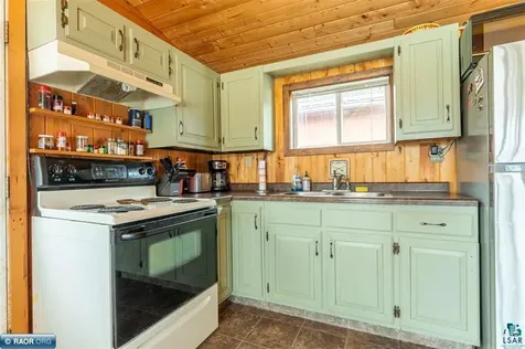 1119 Lagoon Road Tower MN 55790