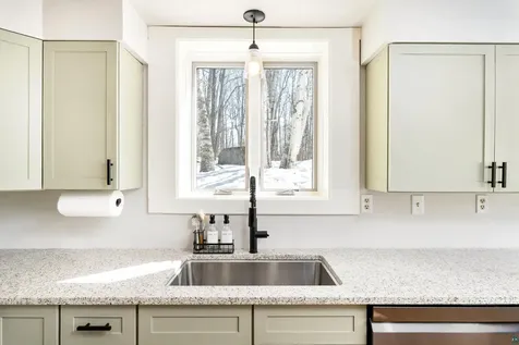 4286 Lavaque Road Hermantown MN 55811