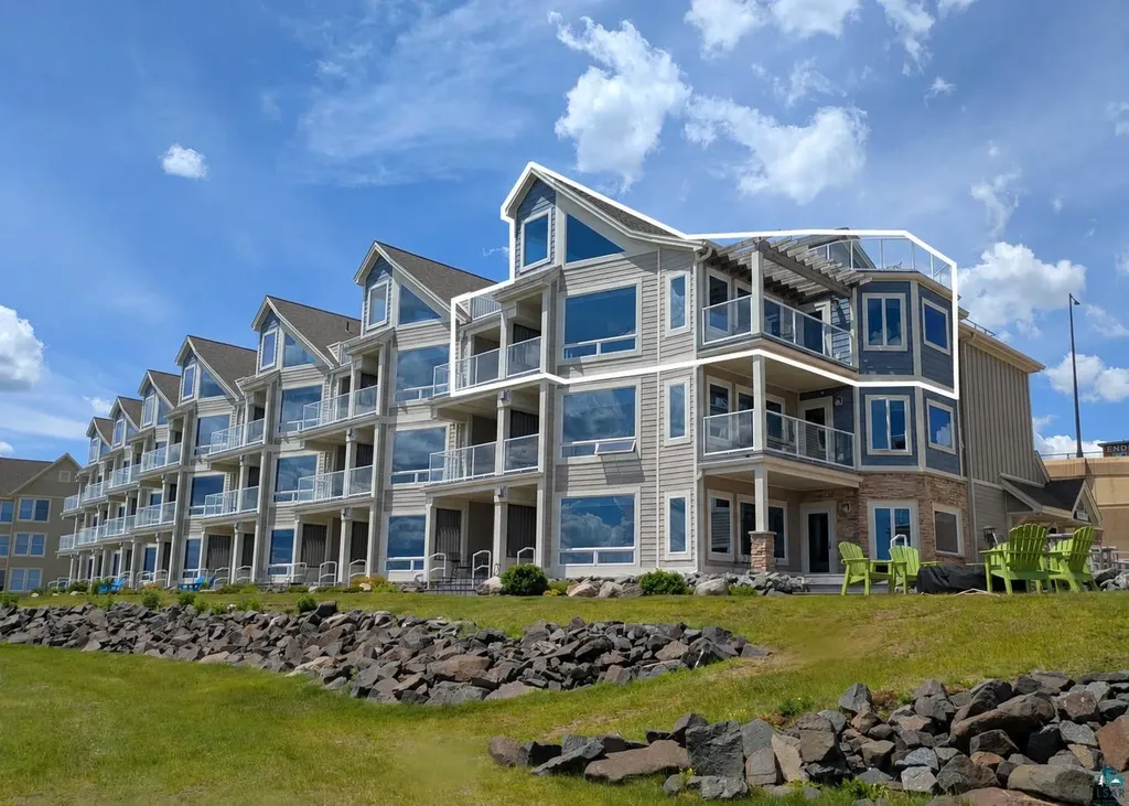 2100 Water Street Duluth MN 55812
