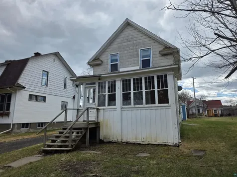313 W Minnesota Avenue Gilbert MN 55741