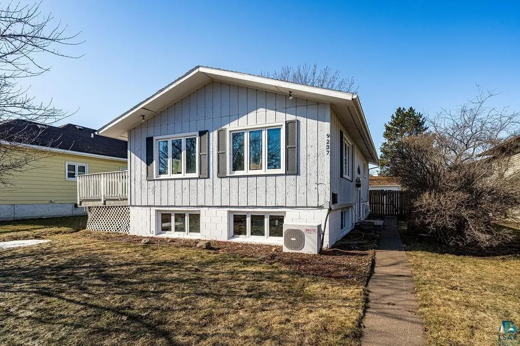 9237 Orchard Street Duluth MN 55810