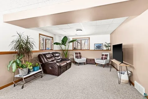 2927 Palisade Drive Duluth MN 55811