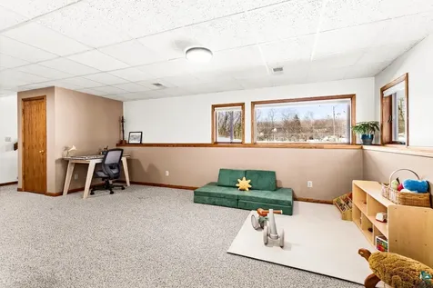 2927 Palisade Drive Duluth MN 55811