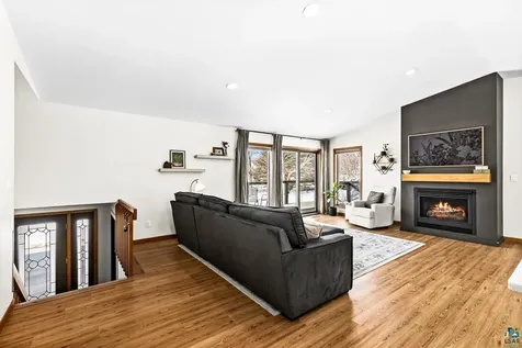 2927 Palisade Drive Duluth MN 55811