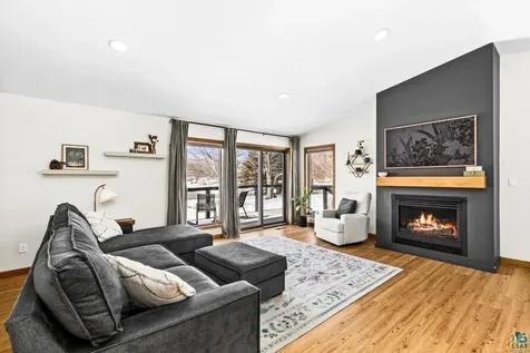 2927 Palisade Drive Duluth MN 55811