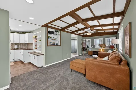 1821 E 4th Street Superior WI 54880