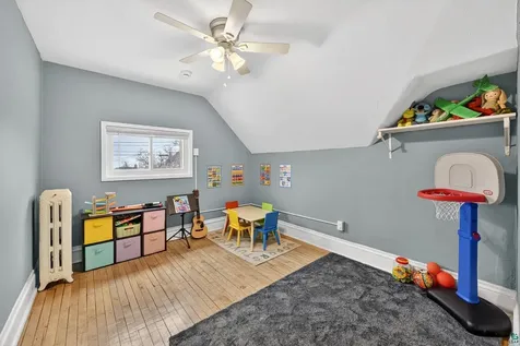 1821 E 4th Street Superior WI 54880