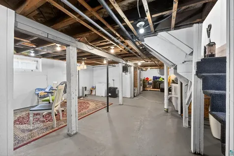1821 E 4th Street Superior WI 54880