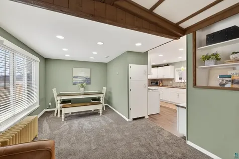 1821 E 4th Street Superior WI 54880