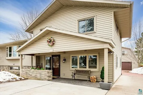 3908 N 21st Street Superior WI 54880