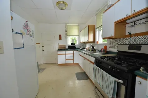 1026 E 3rd Street Duluth MN 55805