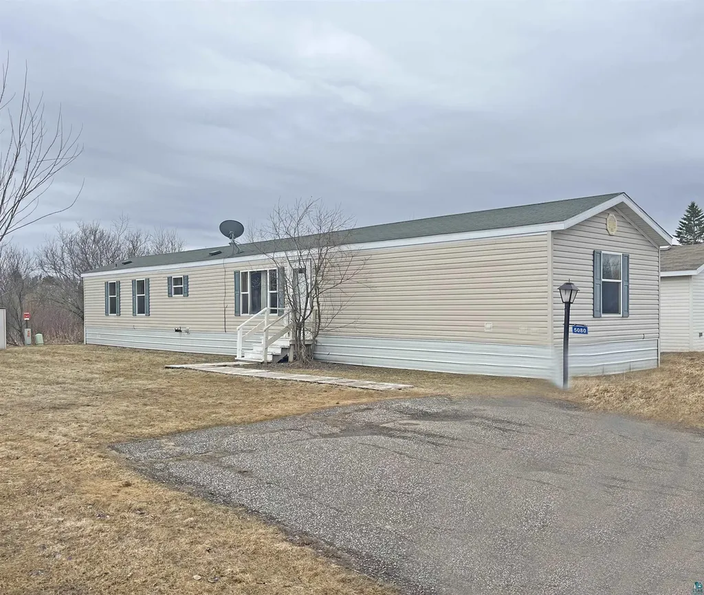 5080 Boulder Drive Hermantown MN 55811