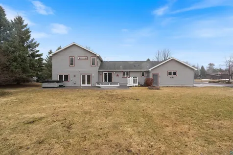 5827 Cedar Avenue Superior WI 54880