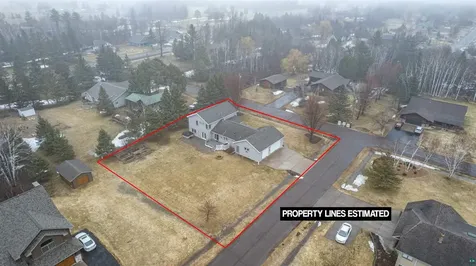 5827 Cedar Avenue Superior WI 54880