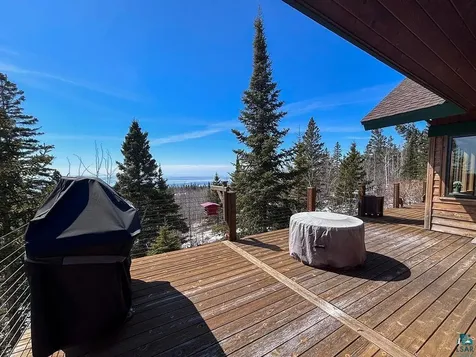88 Overlook Trail Tofte MN 55615
