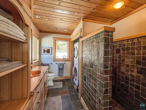 88 Overlook Trail Tofte MN 55615