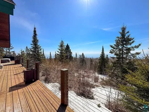 88 Overlook Trail Tofte MN 55615